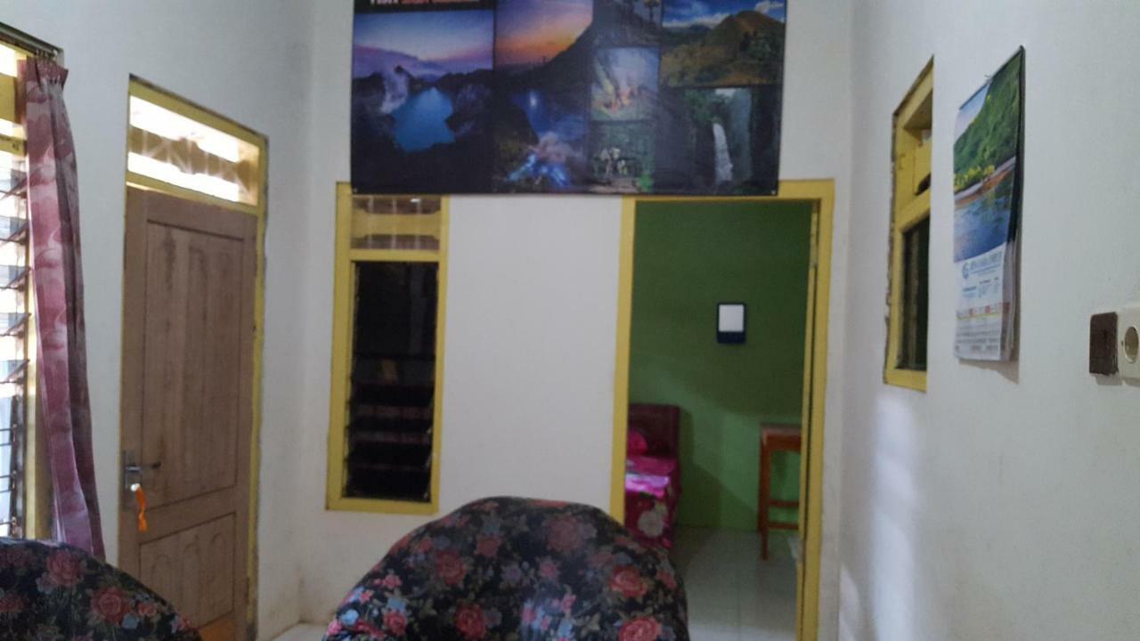 Ijen Mansjestic B&B Tamansuruh Exterior photo